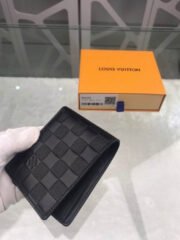 LOUI VUITTO WALLET N63263 11.5*9 - Image 8