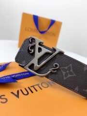 Loui Vuitto Belt-4CM - Image 7