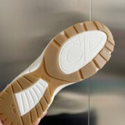 DR B30 Sneakers - Image 9